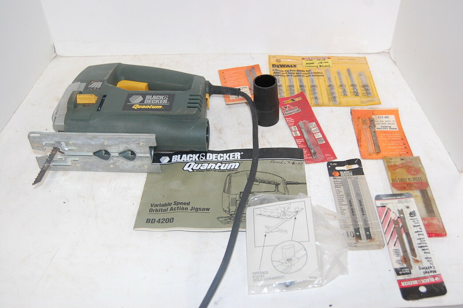 Black Decker Quantum BD4200 JigSaw Variable Speed 3.5A 800 3200 OPM