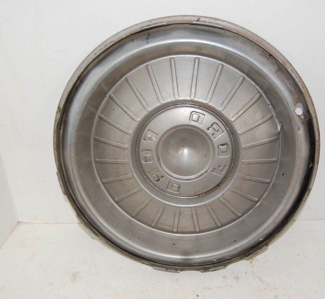 1957 FORD FAIRLANE THUNDERBIRD HUBCAP WHEEL COVER CENTER CAP VINTAGE ...