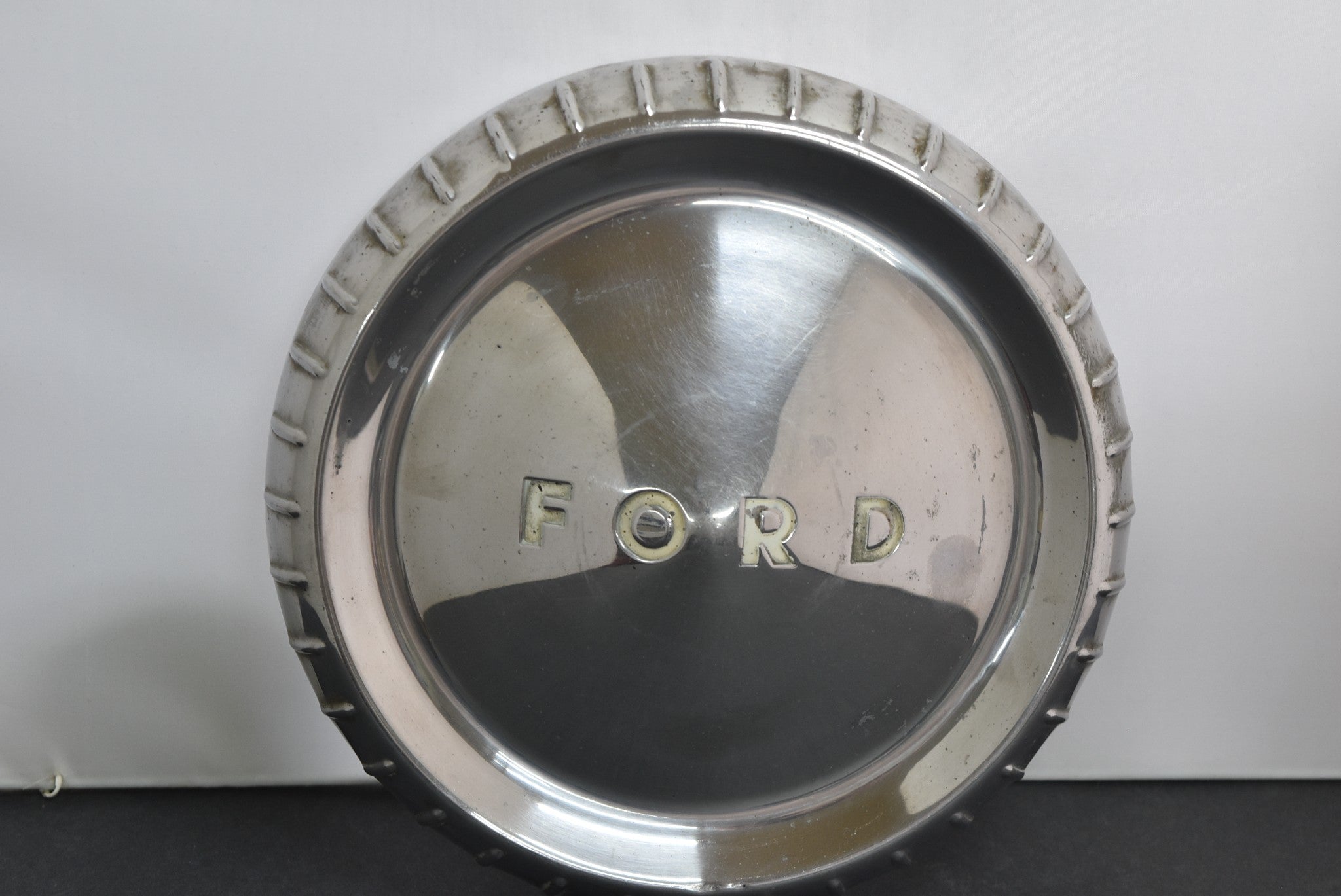 1960 1961 1962 FORD FALCON DOG DISH HUBCAP WHEEL COVER BOTTLE CAP 9.5 ...