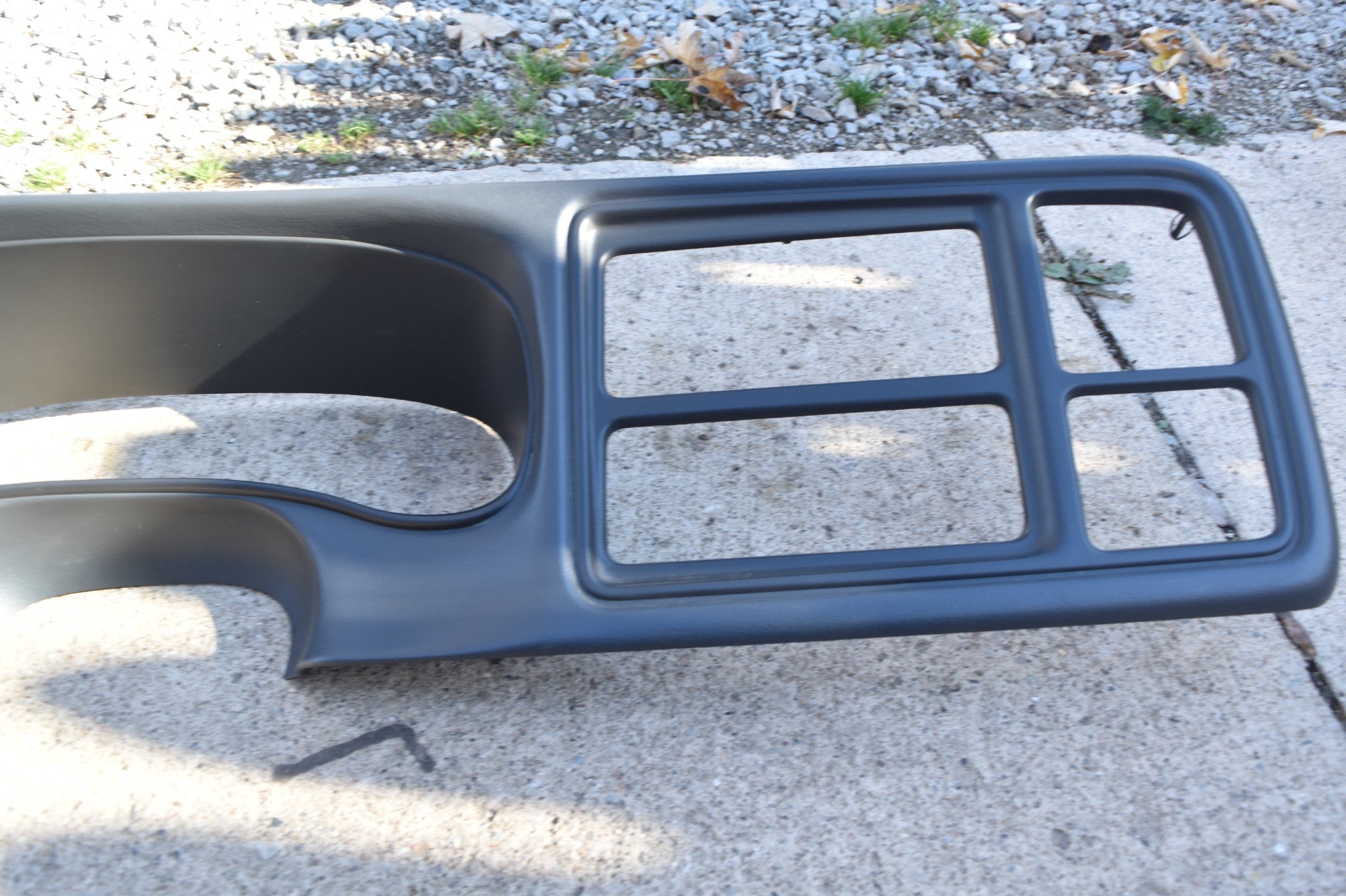 1999 - 2006 CHEVROLET SILVERADO TAHOE GMC SIERRA DASH CLUSTER TRIM BEZ ...